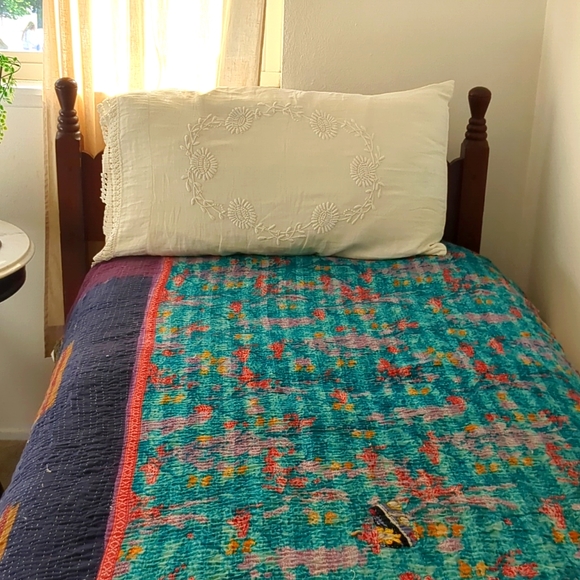 earthbound trading Bedding Vintage Colorful Reversable Kantha Quilt